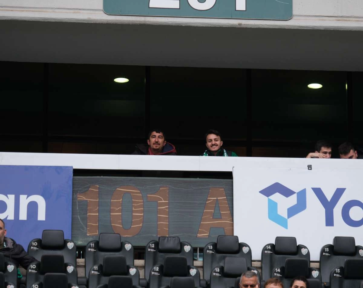 (ÖZEL) Bursaspor - Fethiyespor taraftar fotoğrafları 1