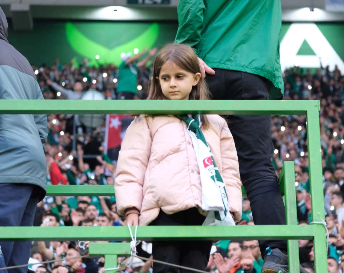 (ÖZEL) Bursaspor - Fethiyespor taraftar fotoğrafları 1