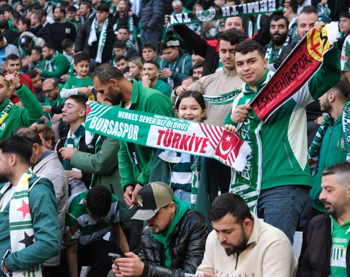 (ÖZEL) Bursaspor - Fethiyespor taraftar fotoğrafları 1