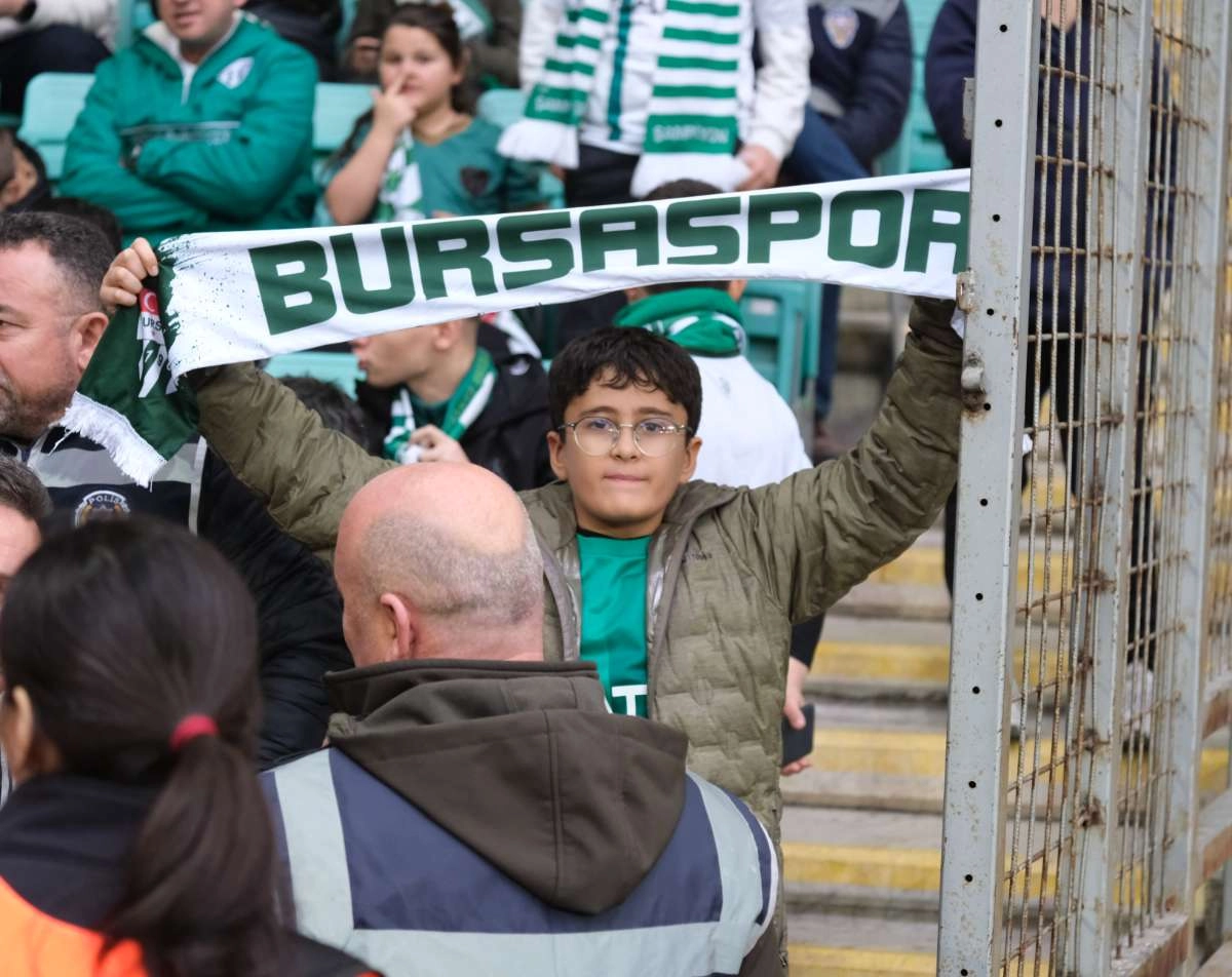 (ÖZEL) Bursaspor - Fethiyespor taraftar fotoğrafları 1
