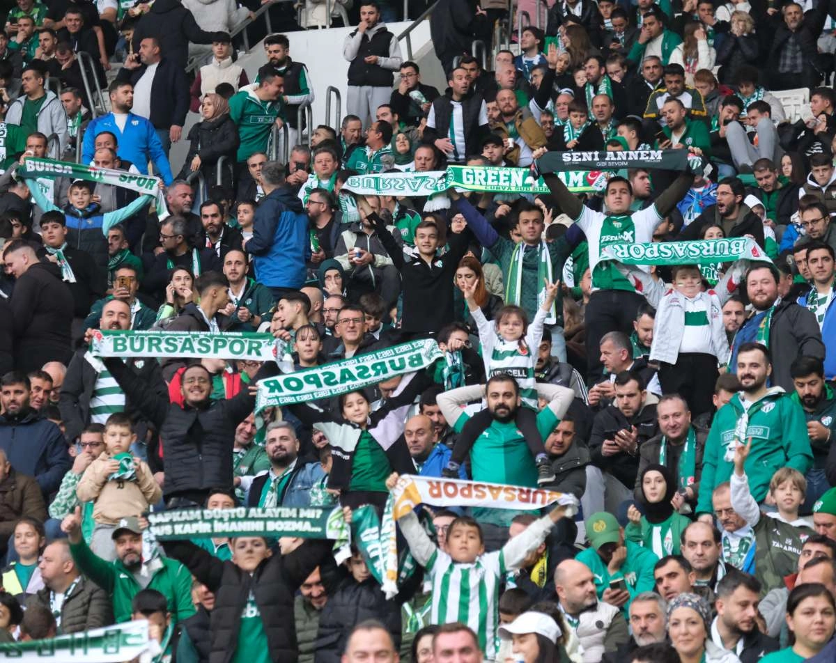 (ÖZEL) Bursaspor - Fethiyespor taraftar fotoğrafları 1