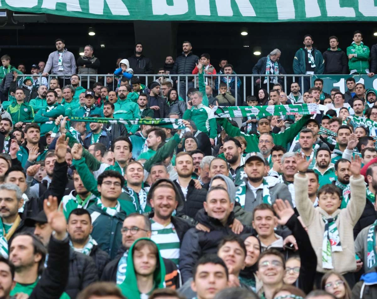 (ÖZEL) Bursaspor - Fethiyespor taraftar fotoğrafları 1