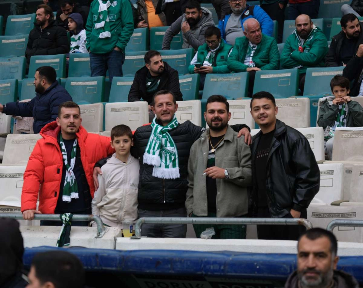 (ÖZEL) Bursaspor - Fethiyespor taraftar fotoğrafları 1