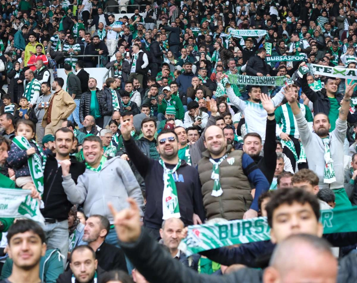 (ÖZEL) Bursaspor - Fethiyespor taraftar fotoğrafları 1