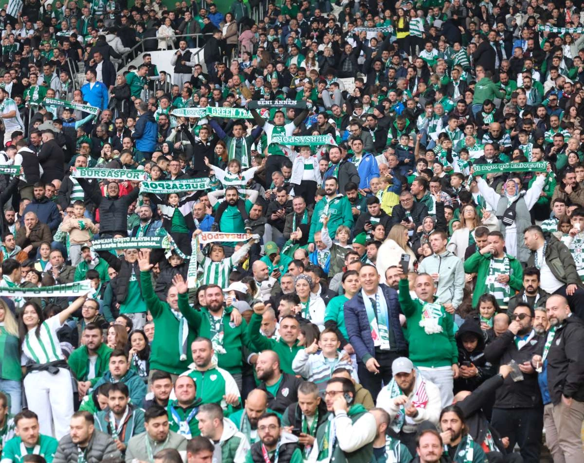 (ÖZEL) Bursaspor - Fethiyespor taraftar fotoğrafları 1