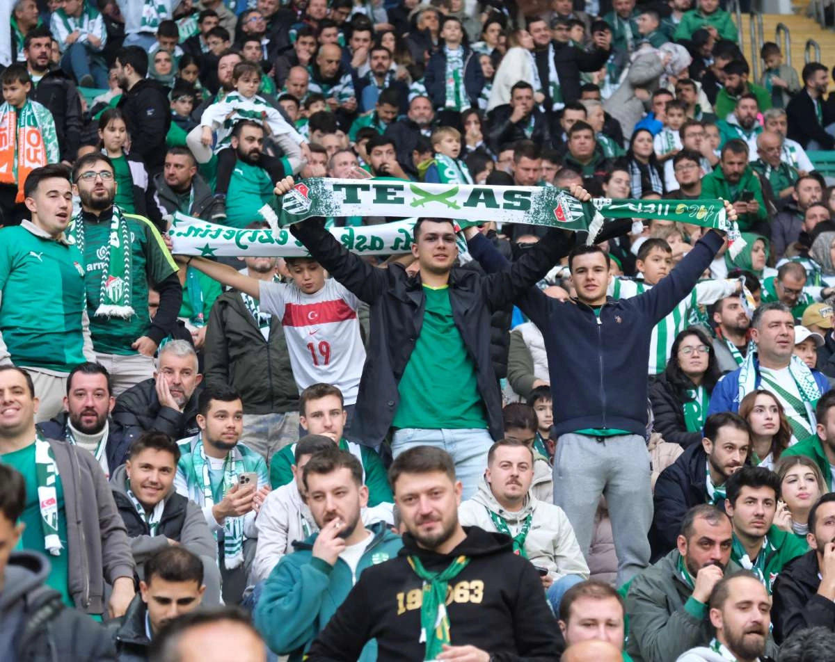 (ÖZEL) Bursaspor - Fethiyespor taraftar fotoğrafları 1