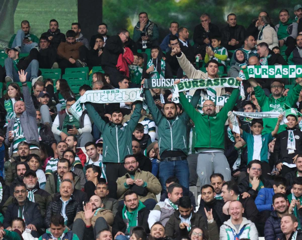 (ÖZEL) Bursaspor - Fethiyespor taraftar fotoğrafları 1
