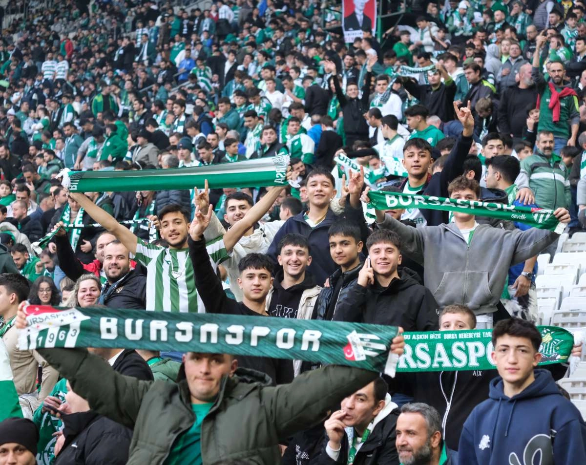 (ÖZEL) Bursaspor - Fethiyespor taraftar fotoğrafları 1