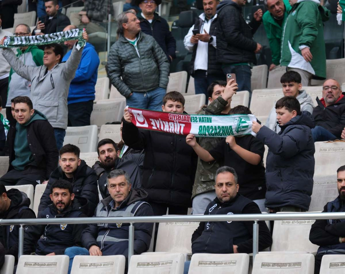 (ÖZEL) Bursaspor - Fethiyespor taraftar fotoğrafları 1
