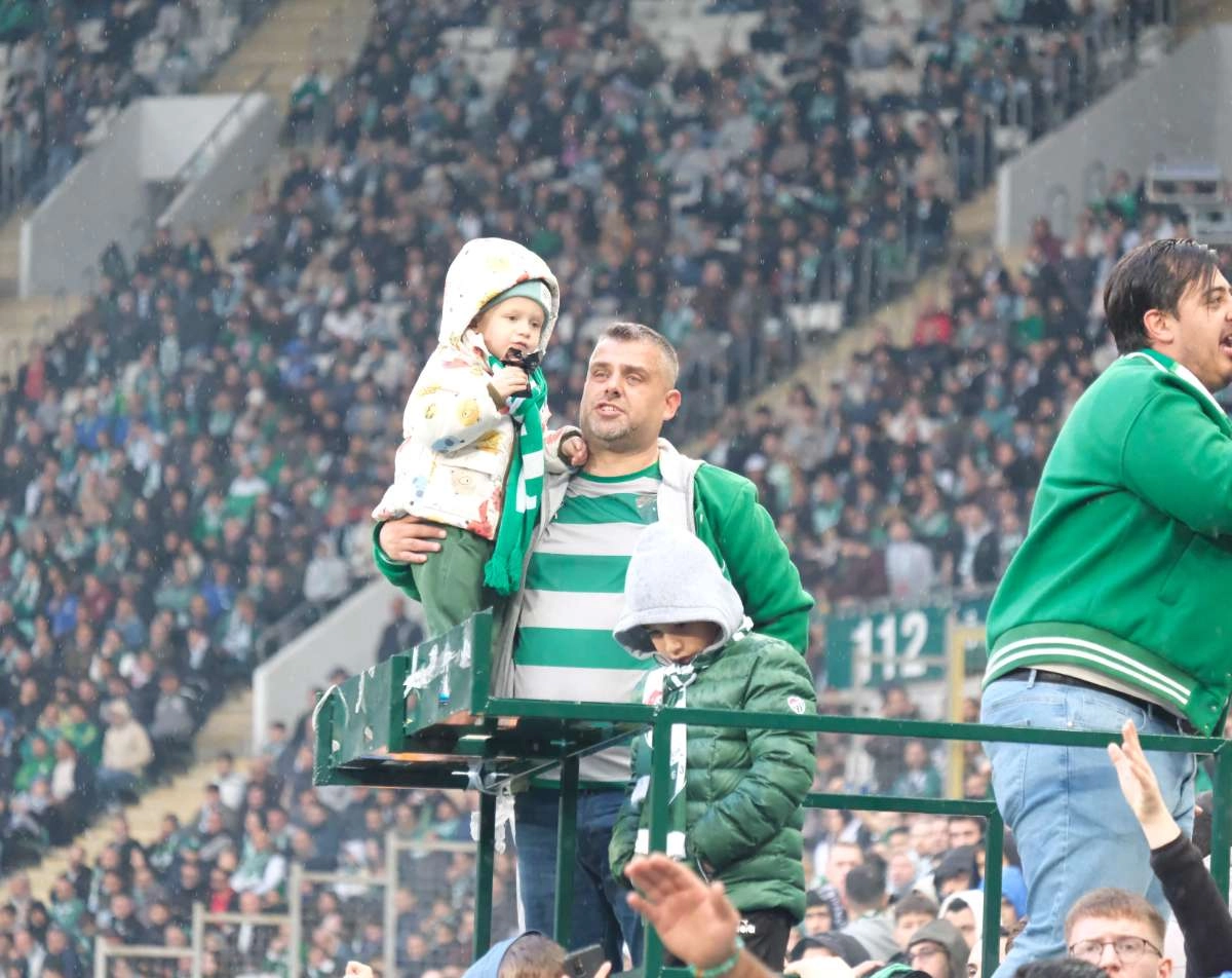 (ÖZEL) Bursaspor - Fethiyespor taraftar fotoğrafları 1