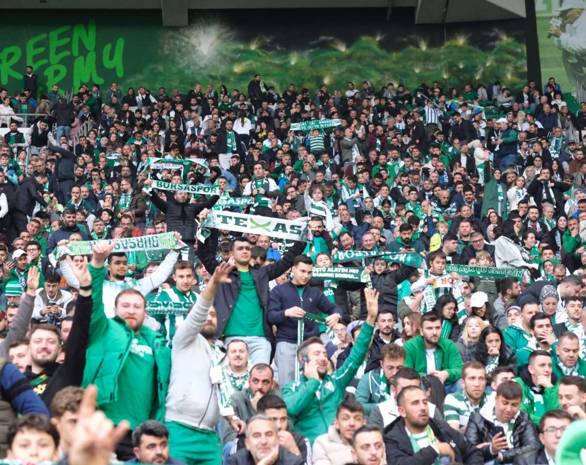 (ÖZEL) Bursaspor - Fethiyespor taraftar fotoğrafları 1