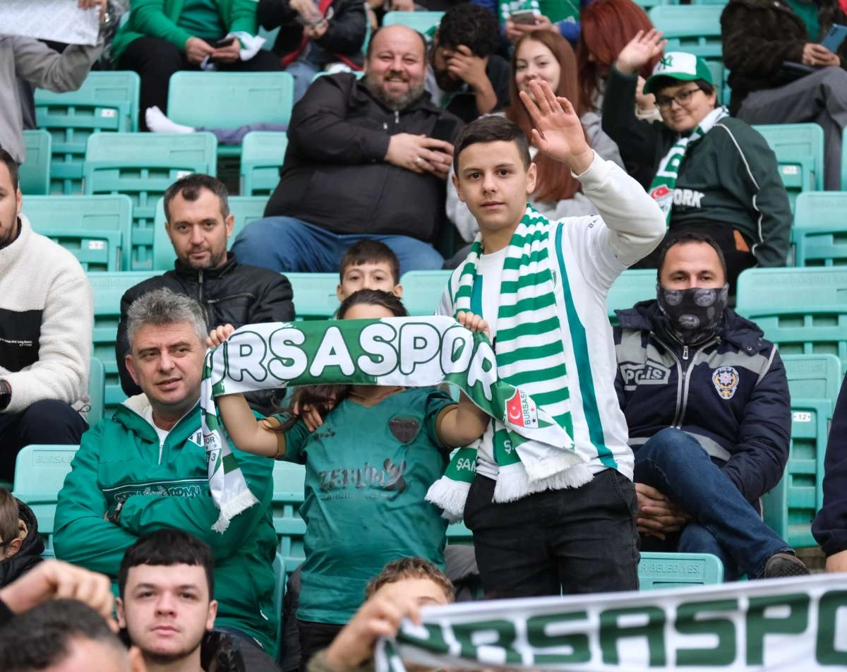 (ÖZEL) Bursaspor - Fethiyespor taraftar fotoğrafları 1