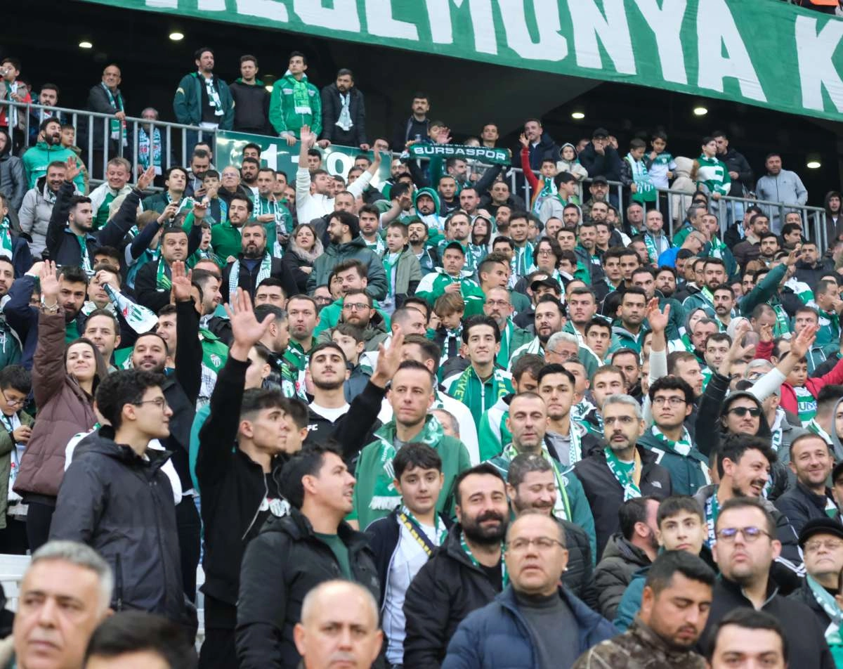 (ÖZEL) Bursaspor - Fethiyespor taraftar fotoğrafları 1