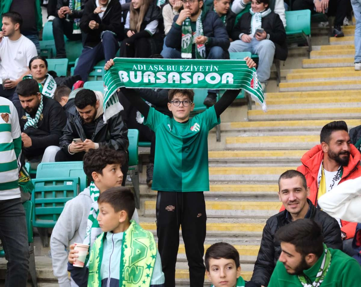 (ÖZEL) Bursaspor - Fethiyespor taraftar fotoğrafları 1