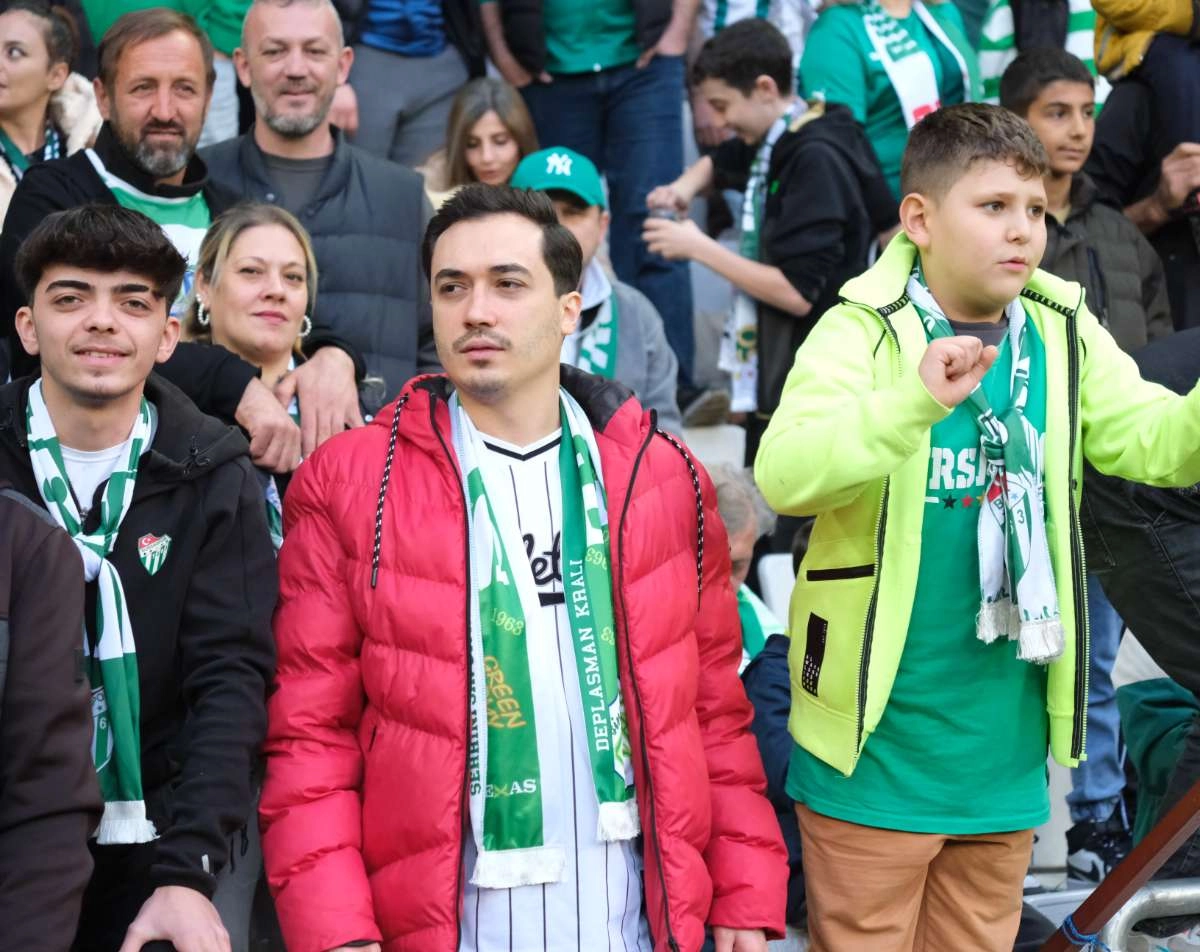 (ÖZEL) Bursaspor - Fethiyespor taraftar fotoğrafları 1