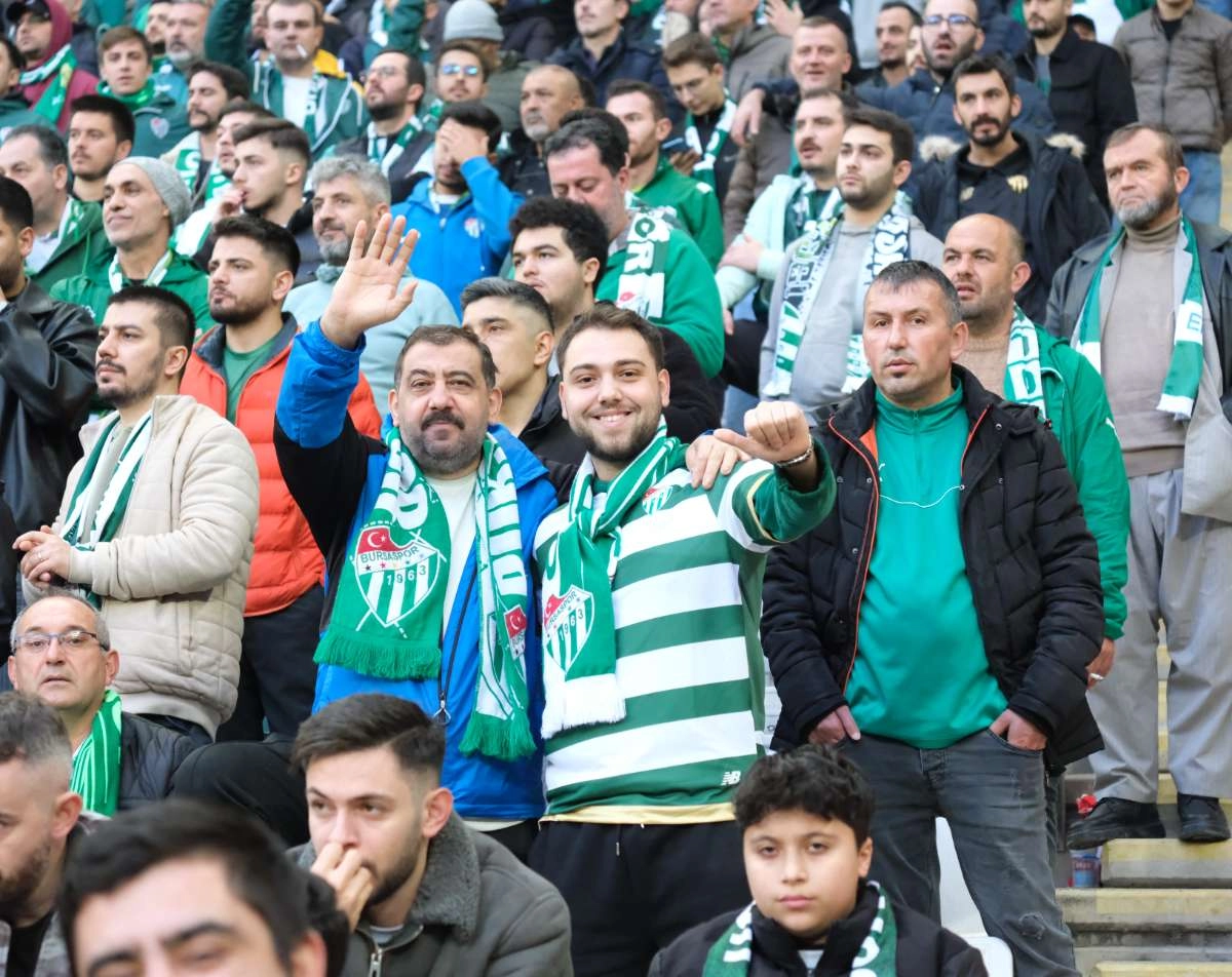 (ÖZEL) Bursaspor - Fethiyespor taraftar fotoğrafları 1