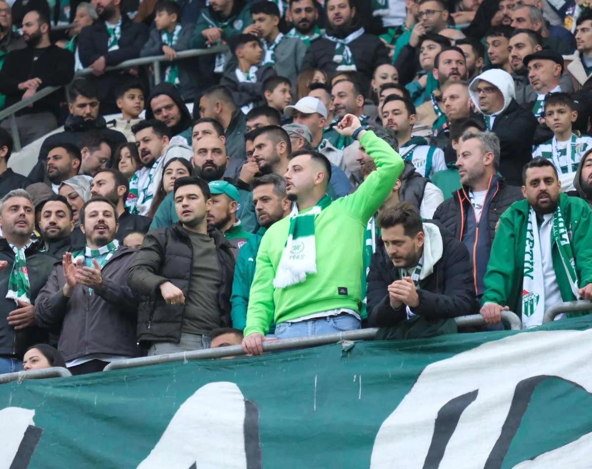 (ÖZEL) Bursaspor - Fethiyespor taraftar fotoğrafları 1