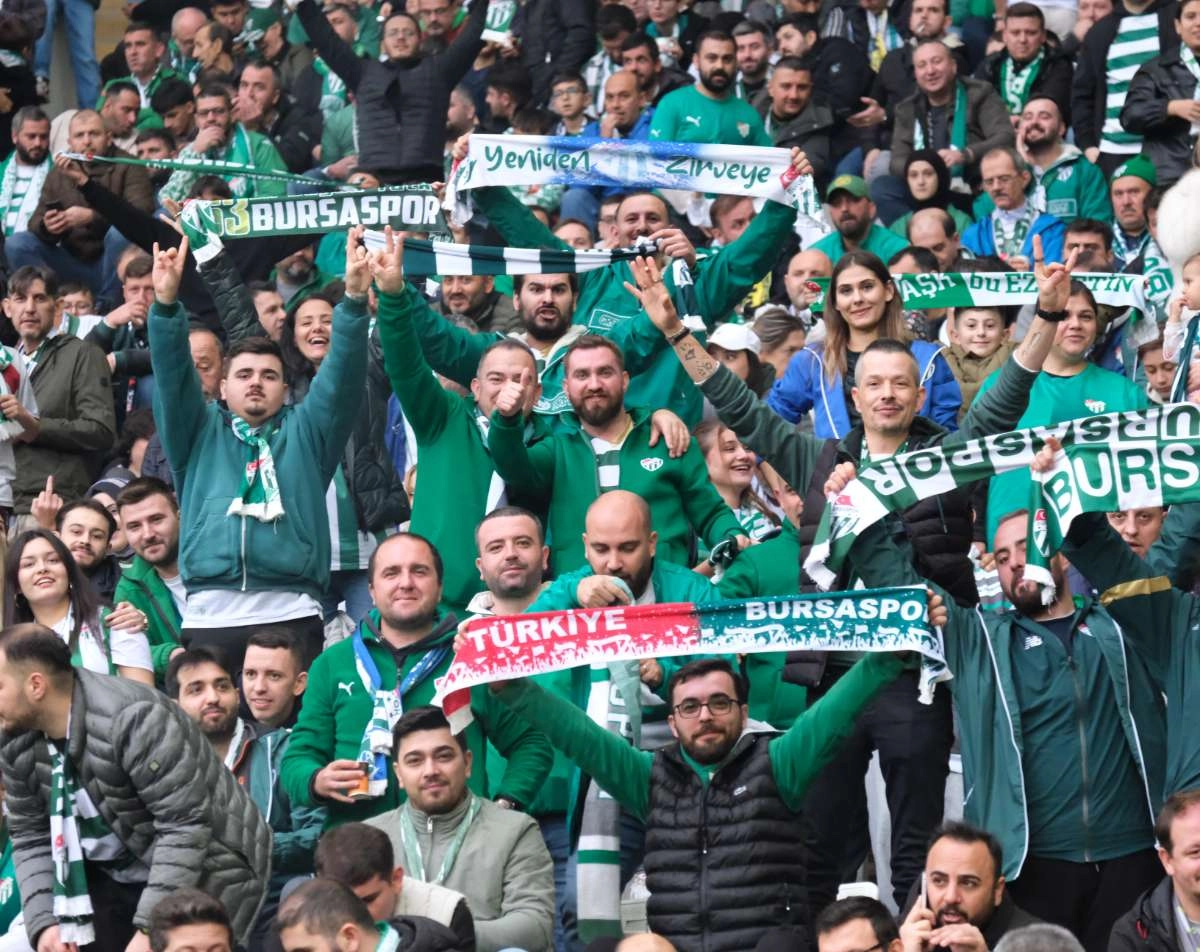 (ÖZEL) Bursaspor - Fethiyespor taraftar fotoğrafları 1
