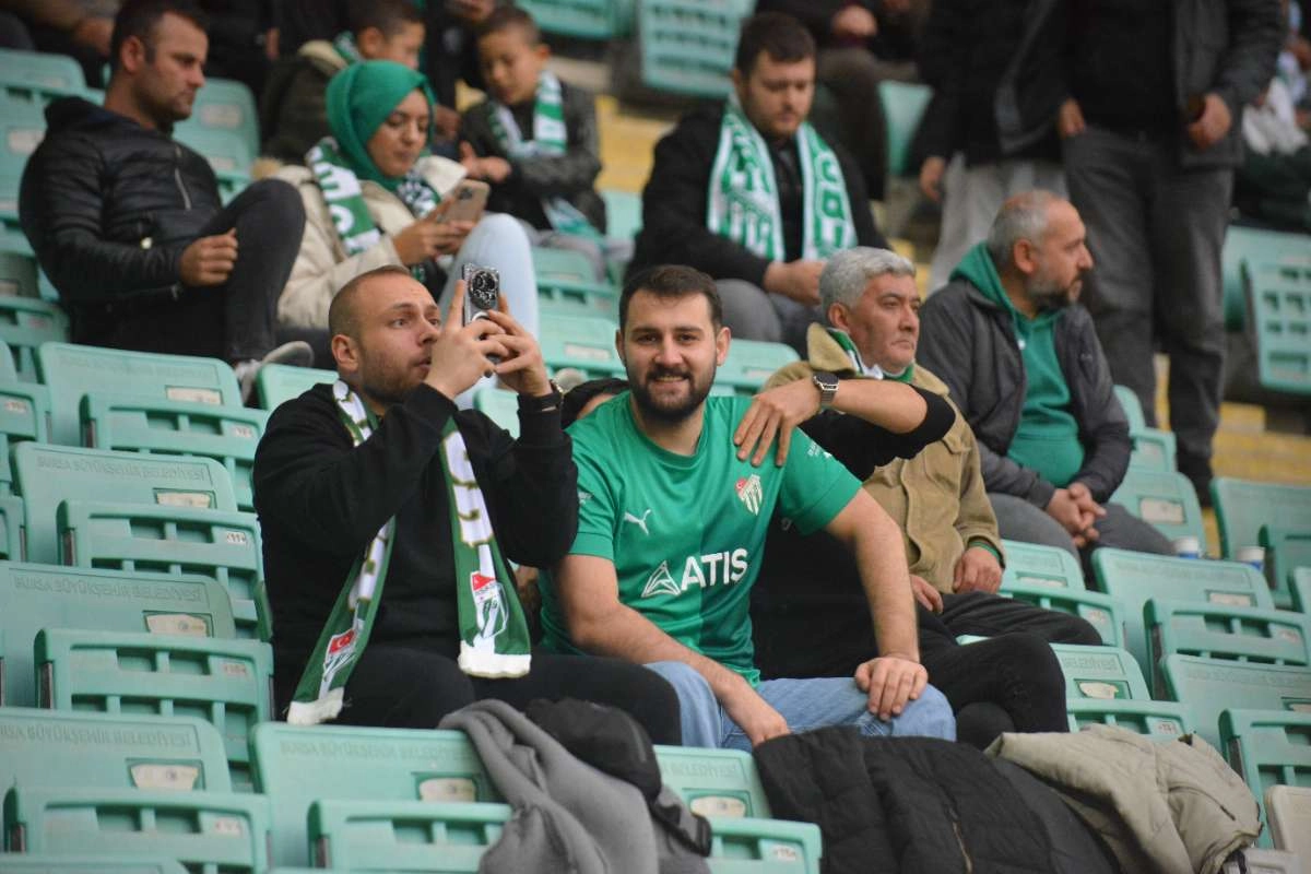 (ÖZEL) Bursaspor - Fethiyespor taraftar fotoğrafları 2