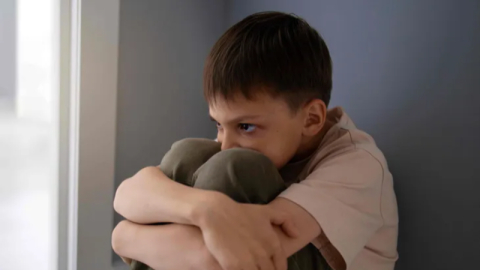 Bipolar bozukluk çocuk ve ergenlerde de görülüyor