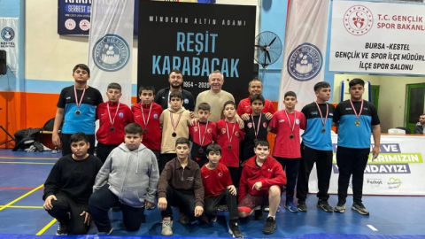 Yıldırım Belediyespor güreşte 14 madalyayla Türkiye sahnesinde