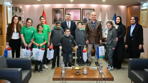 Yıldırım engelleri sevgiyle aşıyor