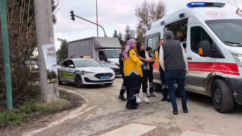 İnegöl’de iki aracın çarpıştığı kazada 2 yaralı