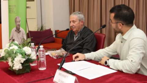 Karagöz ustası Şinasi Çelikol Nilüfer'de anlattı