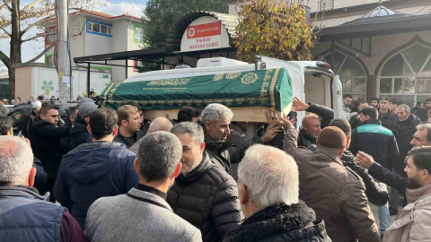 Sahilde cesedi bulunan 19 yaşındaki Berat Yavuz toprağa verildi