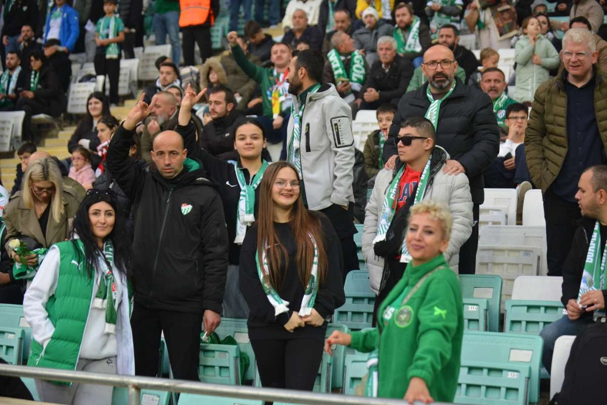 (ÖZEL) Bursaspor - Ankara Demirspor taraftar fotoğrafları 2