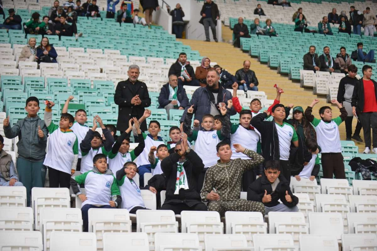 (ÖZEL) Bursaspor - Ankara Demirspor taraftar fotoğrafları 2
