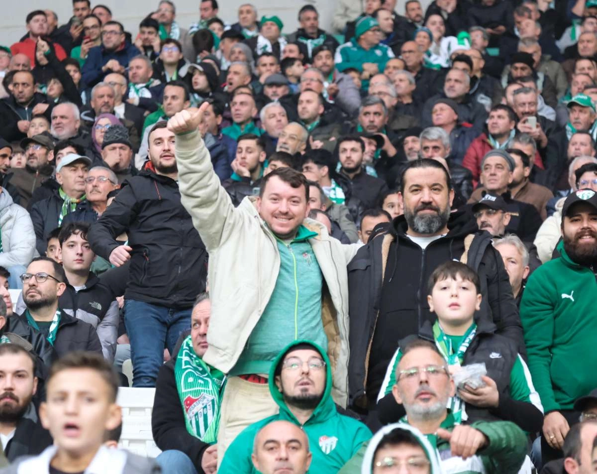 (ÖZEL) Bursaspor - Ankara Demirspor taraftar fotoğrafları 1