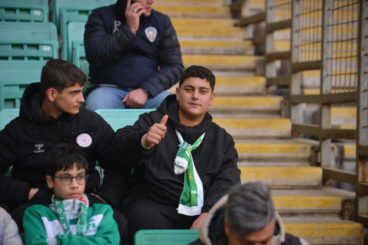 (ÖZEL) Bursaspor - Ankara Demirspor taraftar fotoğrafları 2