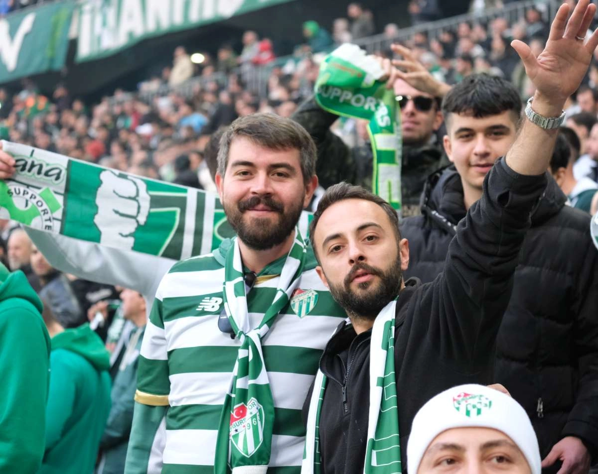 (ÖZEL) Bursaspor - Ankara Demirspor taraftar fotoğrafları 1