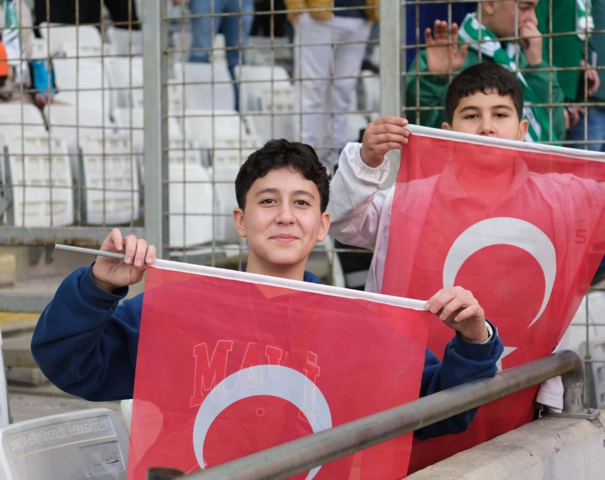 (ÖZEL) Bursaspor - Ankara Demirspor taraftar fotoğrafları 1