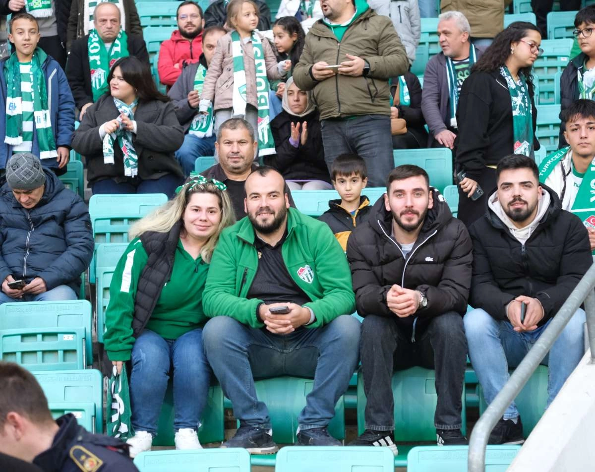 (ÖZEL) Bursaspor - Ankara Demirspor taraftar fotoğrafları 1