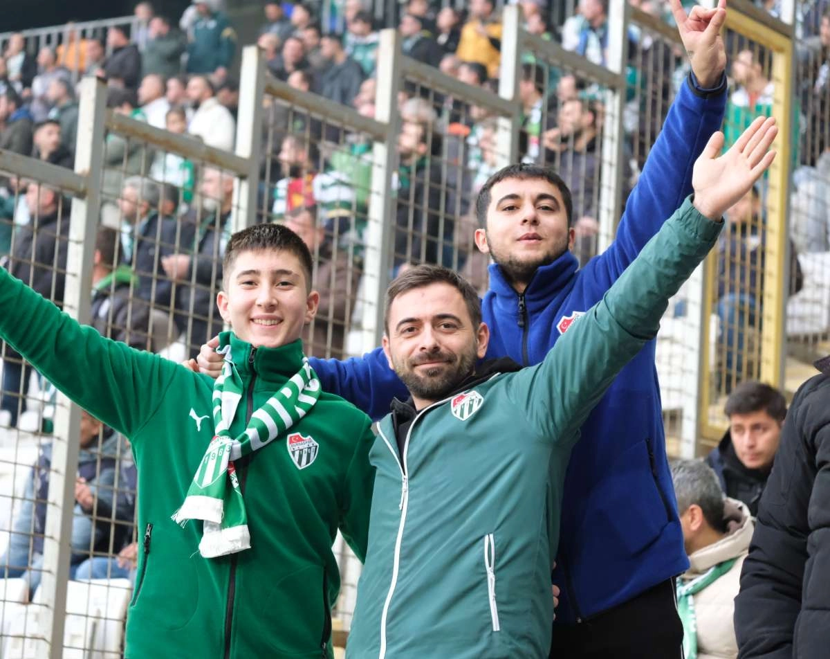 (ÖZEL) Bursaspor - Ankara Demirspor taraftar fotoğrafları 1