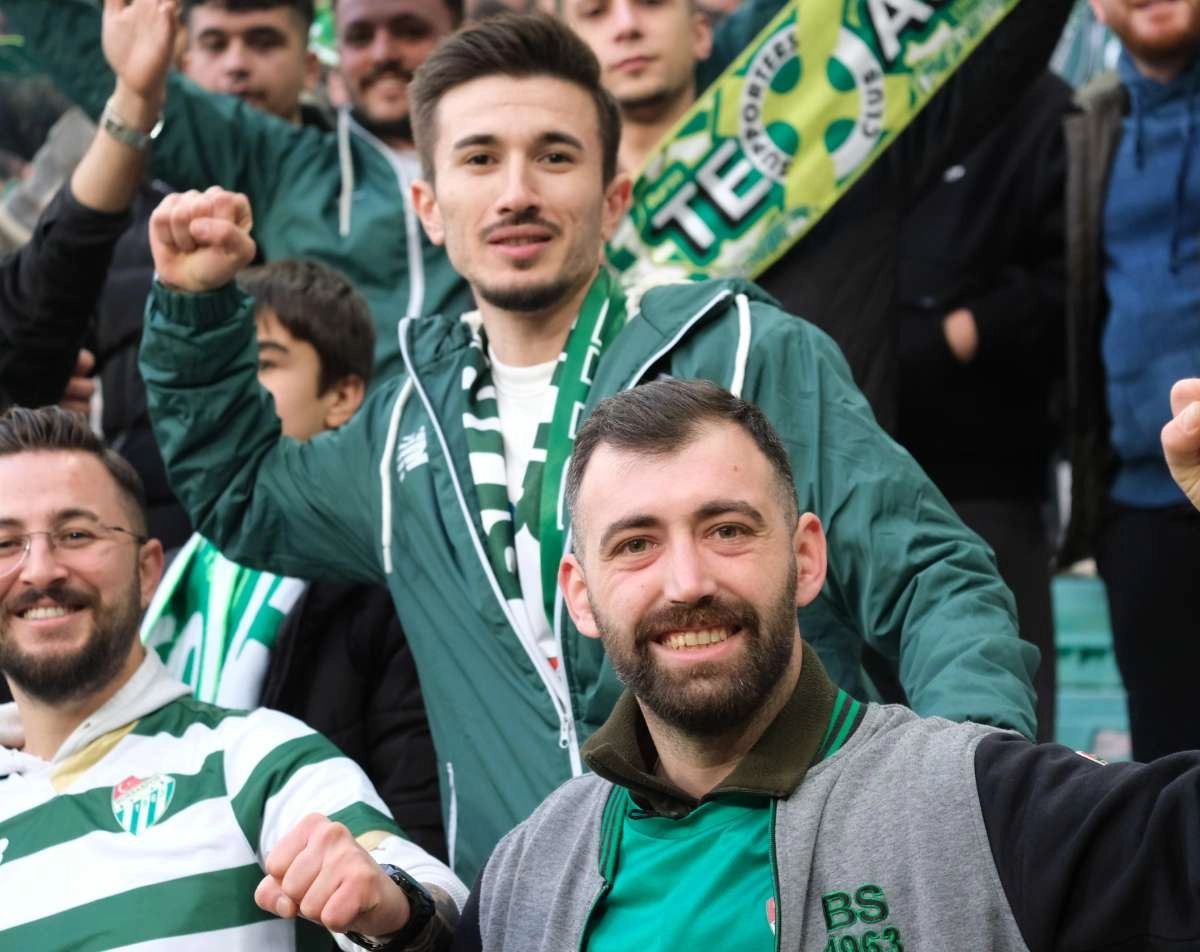 (ÖZEL) Bursaspor - Ankara Demirspor taraftar fotoğrafları 1