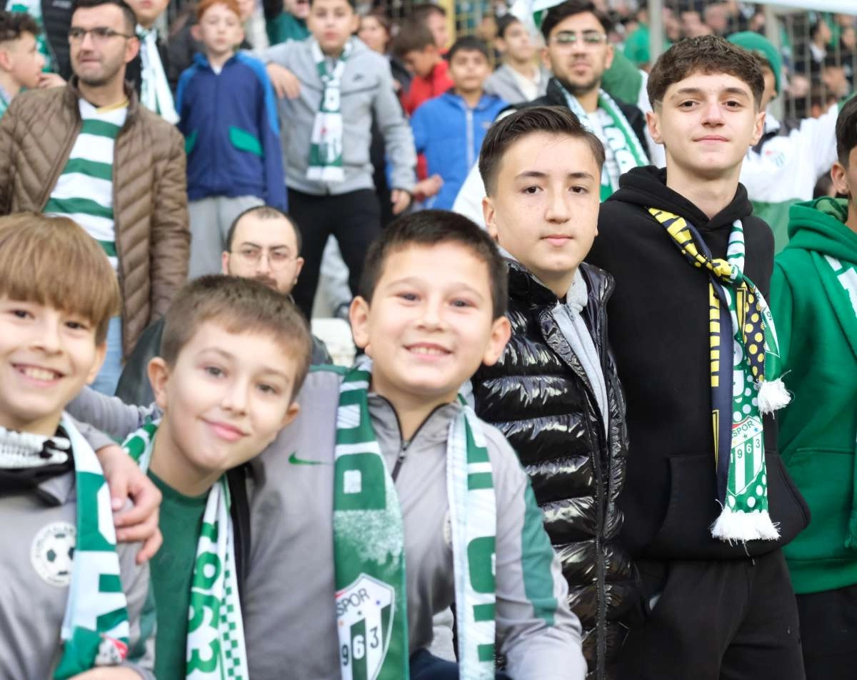 (ÖZEL) Bursaspor - Ankara Demirspor taraftar fotoğrafları 1