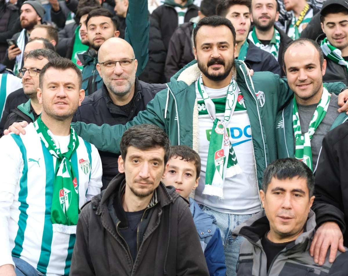 (ÖZEL) Bursaspor - Ankara Demirspor taraftar fotoğrafları 3