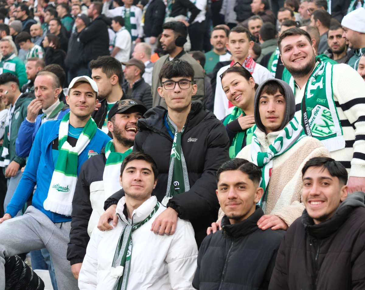 (ÖZEL) Bursaspor - Ankara Demirspor taraftar fotoğrafları 3