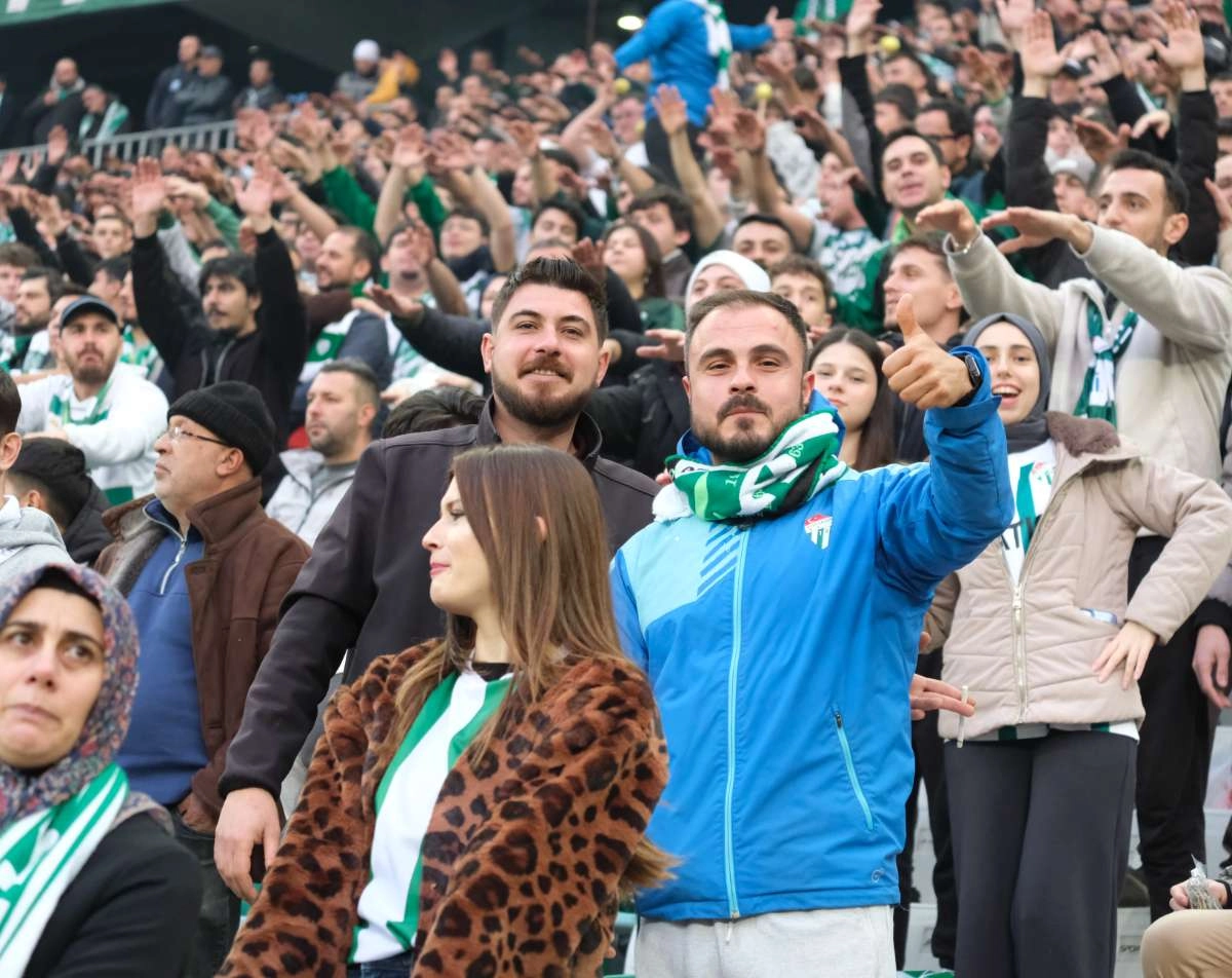 (ÖZEL) Bursaspor - Ankara Demirspor taraftar fotoğrafları 3