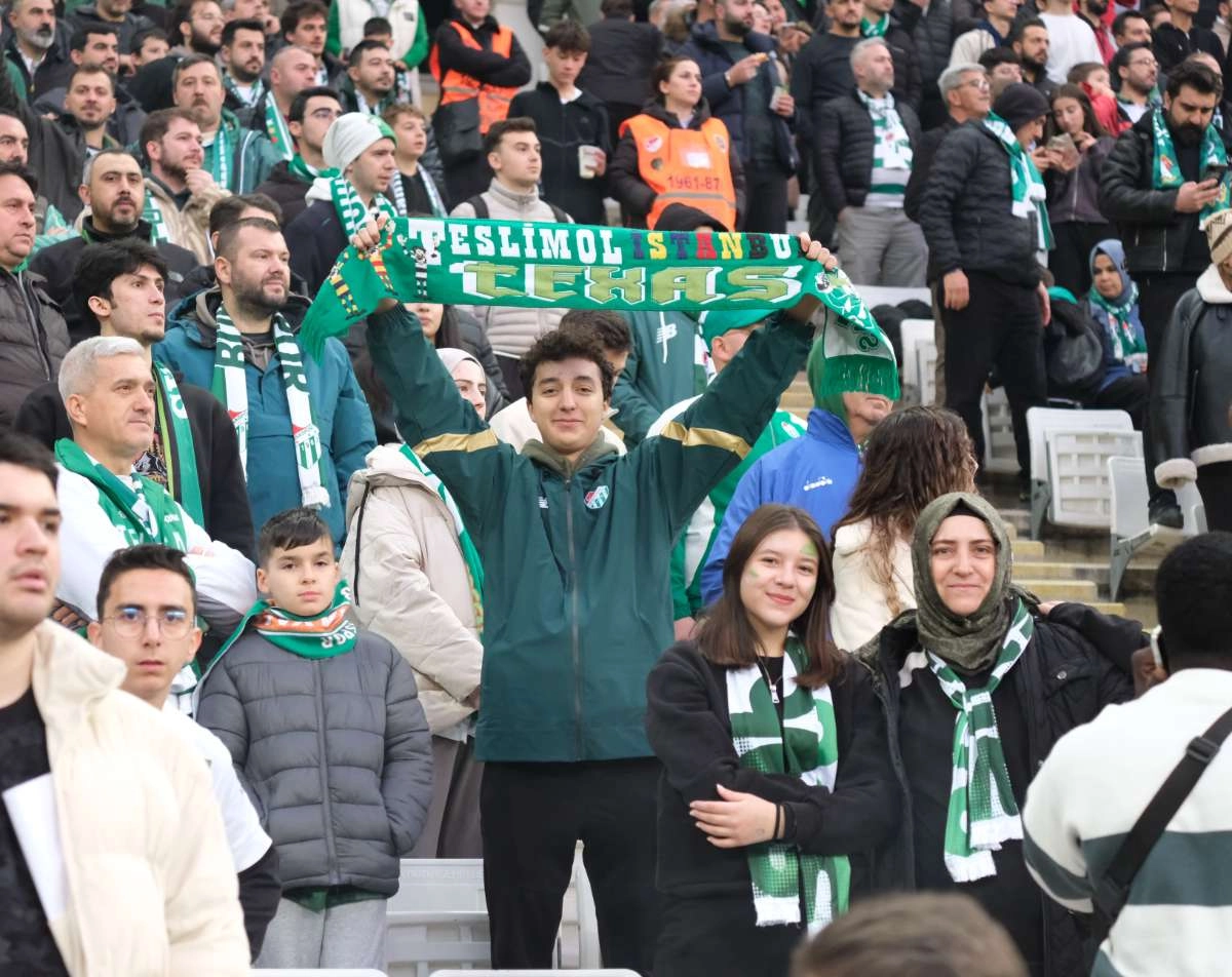 (ÖZEL) Bursaspor - Ankara Demirspor taraftar fotoğrafları 3