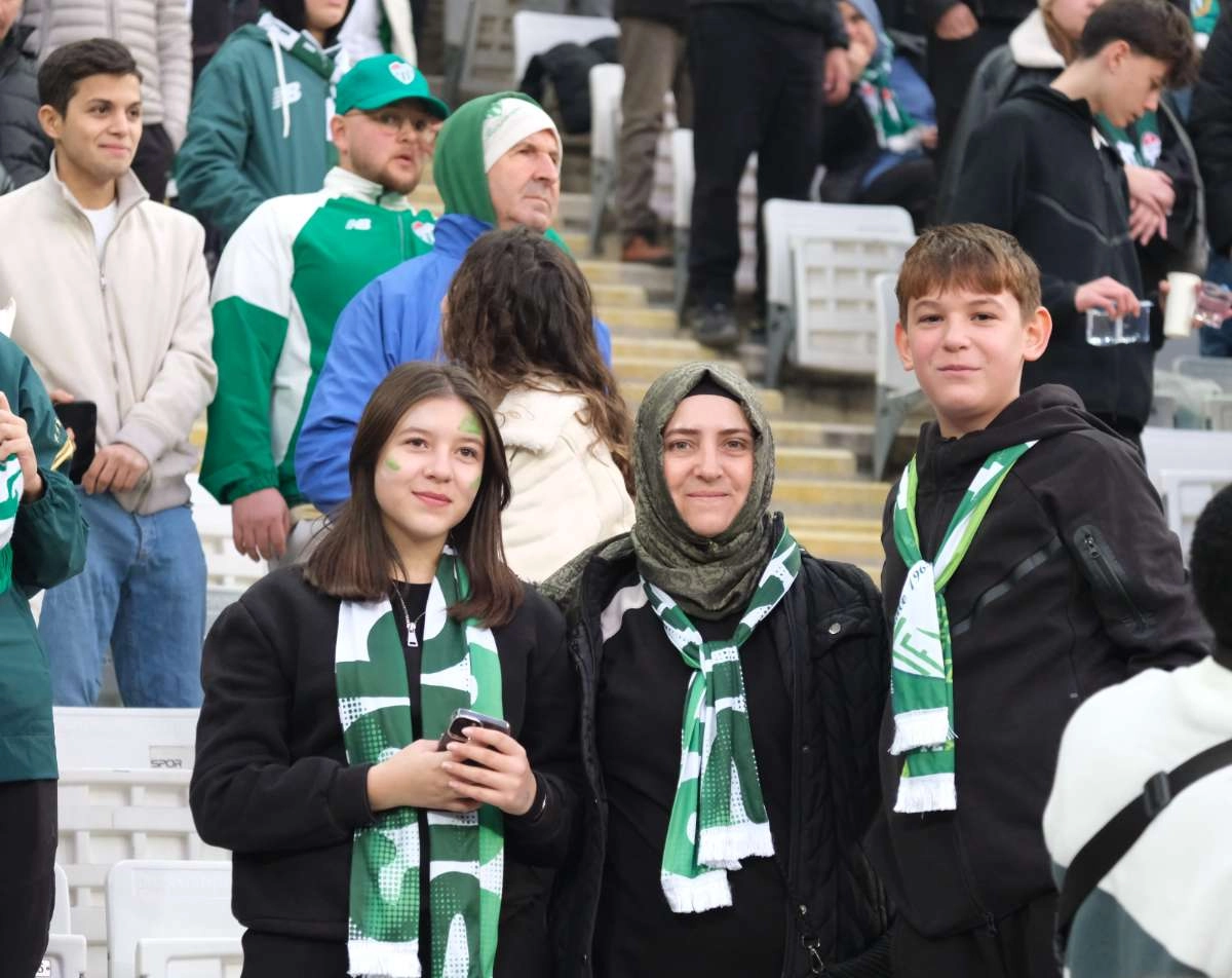 (ÖZEL) Bursaspor - Ankara Demirspor taraftar fotoğrafları 3