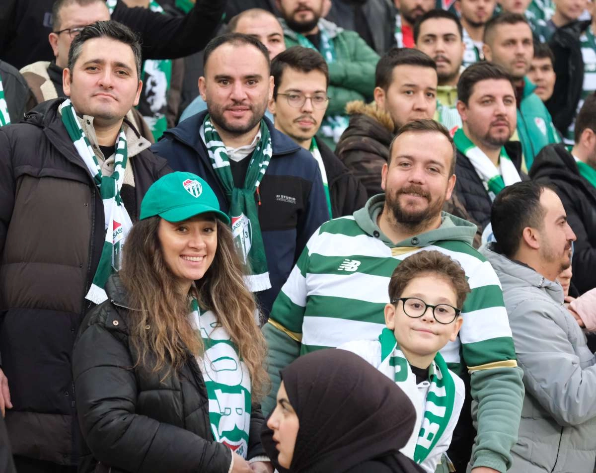 (ÖZEL) Bursaspor - Ankara Demirspor taraftar fotoğrafları 3