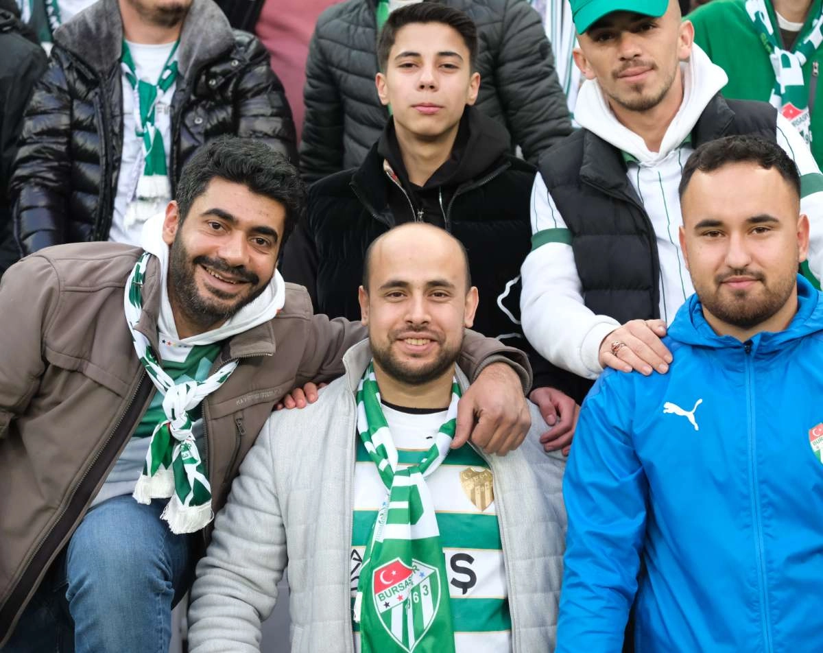 (ÖZEL) Bursaspor - Ankara Demirspor taraftar fotoğrafları 3