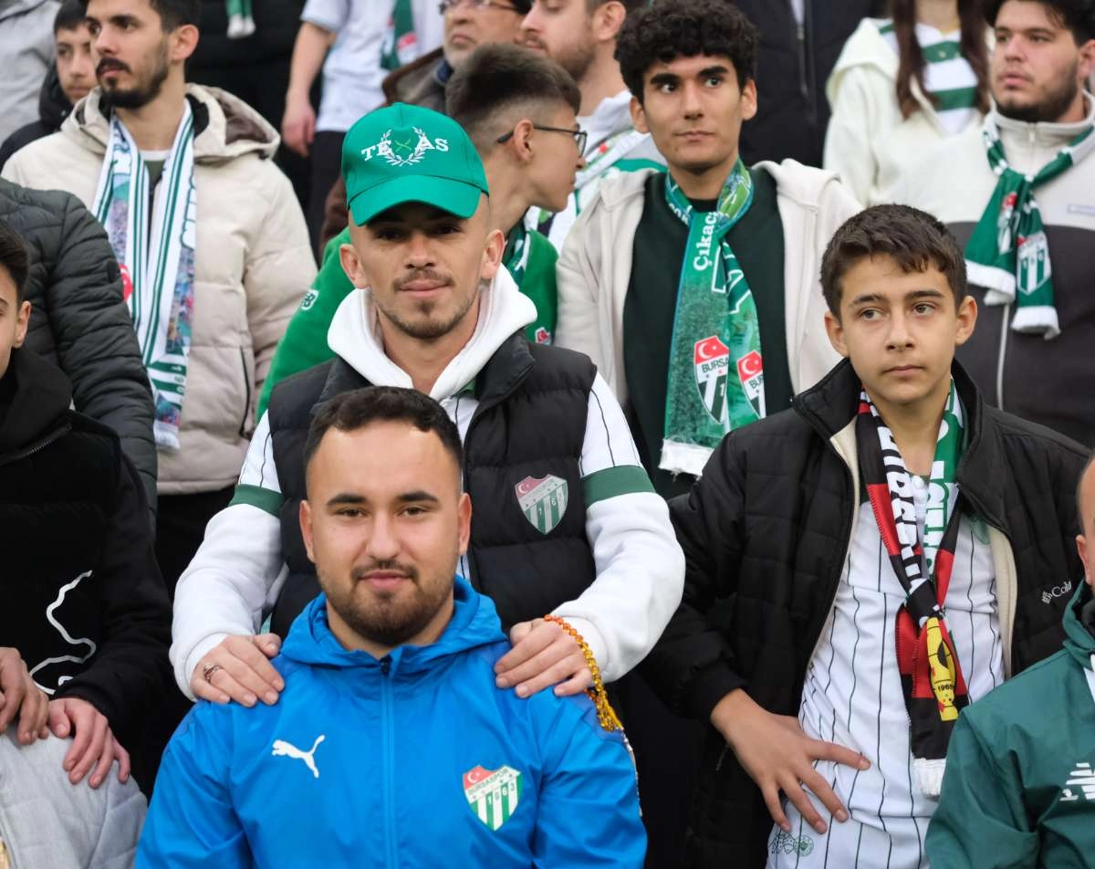 (ÖZEL) Bursaspor - Ankara Demirspor taraftar fotoğrafları 3