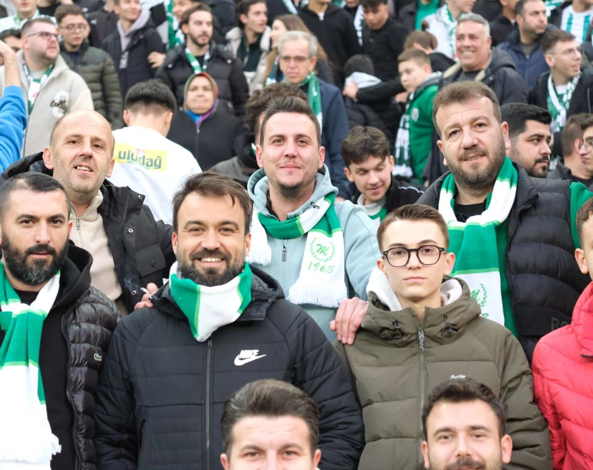 (ÖZEL) Bursaspor - Ankara Demirspor taraftar fotoğrafları 3