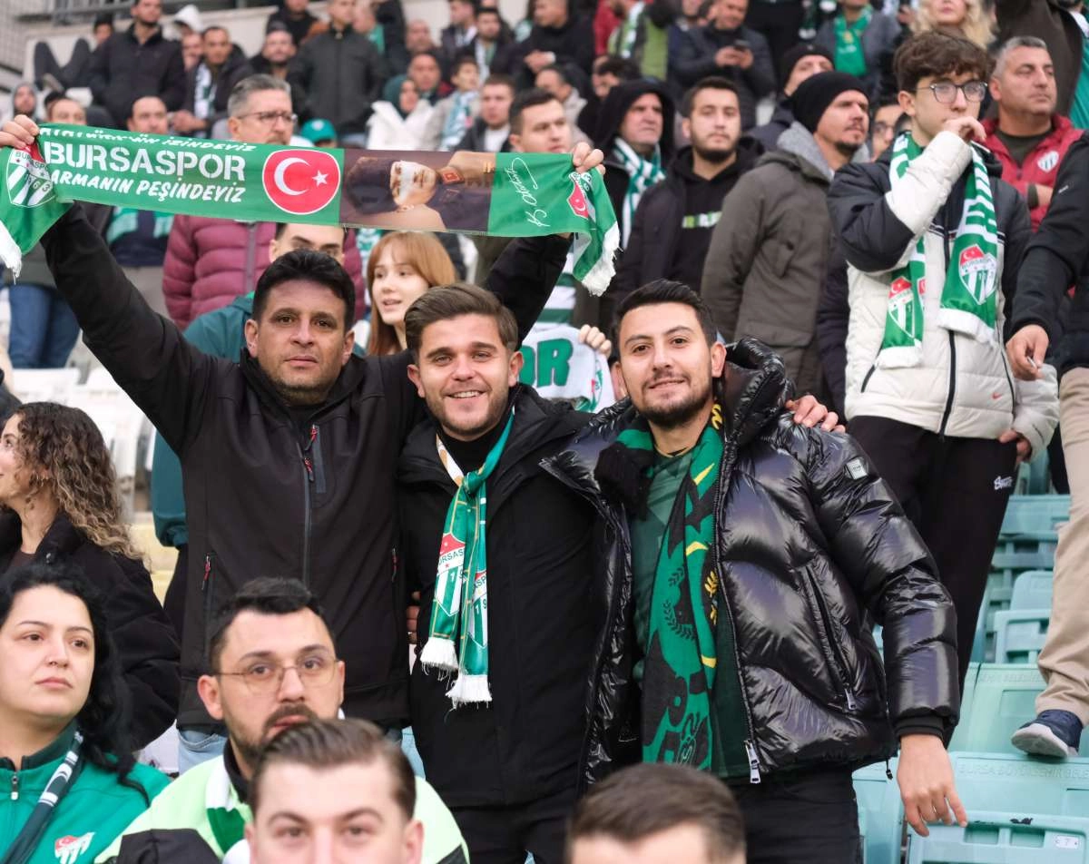 (ÖZEL) Bursaspor - Ankara Demirspor taraftar fotoğrafları 3