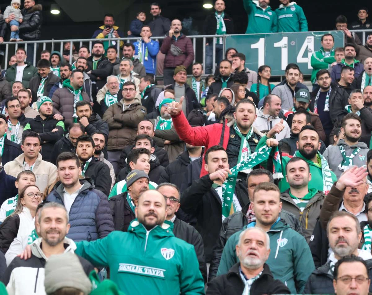 (ÖZEL) Bursaspor - Ankara Demirspor taraftar fotoğrafları 3